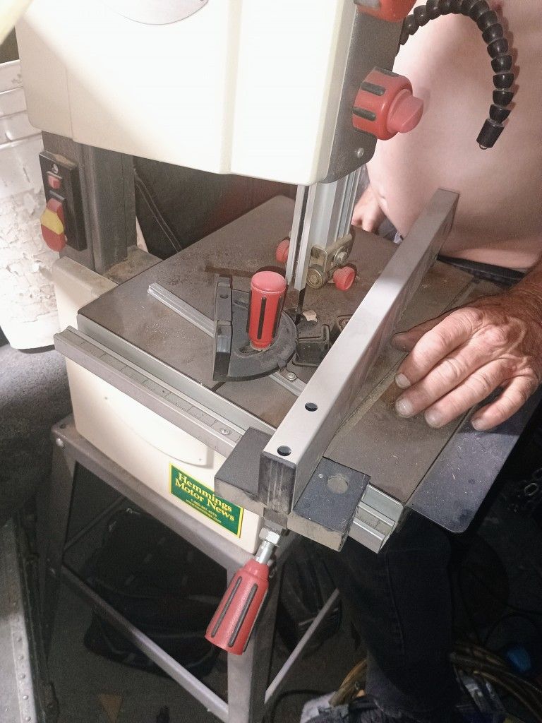Jet Bandsaw