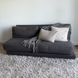 Deep Loveseat 