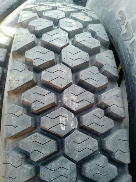 9R . 22.5 New Goodyear G124 - original New