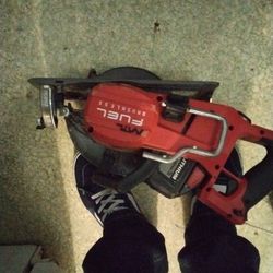 Saw