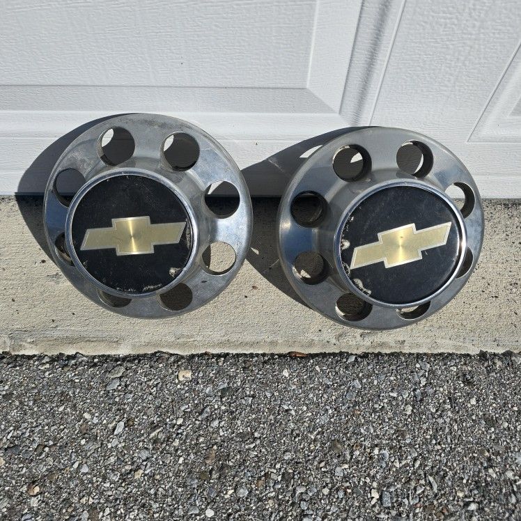 OEM Chevy Silverado/Suburban 8-Lug Center Caps – Half Off Retail!