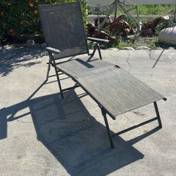 Outdoor Folding Lounge Chair 