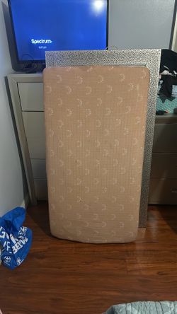 Crib / Toddler bed mattress