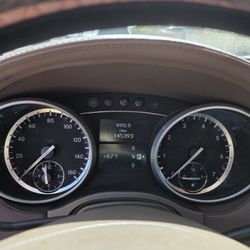 Mercedes Benz