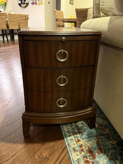 Rare Vintage Thomasville "Humphrey Bogart Collection" Cigar Table 2-Drawer Accent Chest