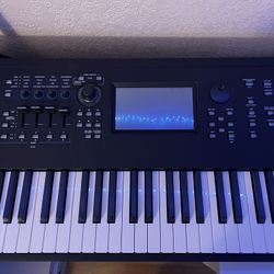 Yamaha MODX8+ 88-Key Synthesizer Keyboard – Mint Condition, Barely Used