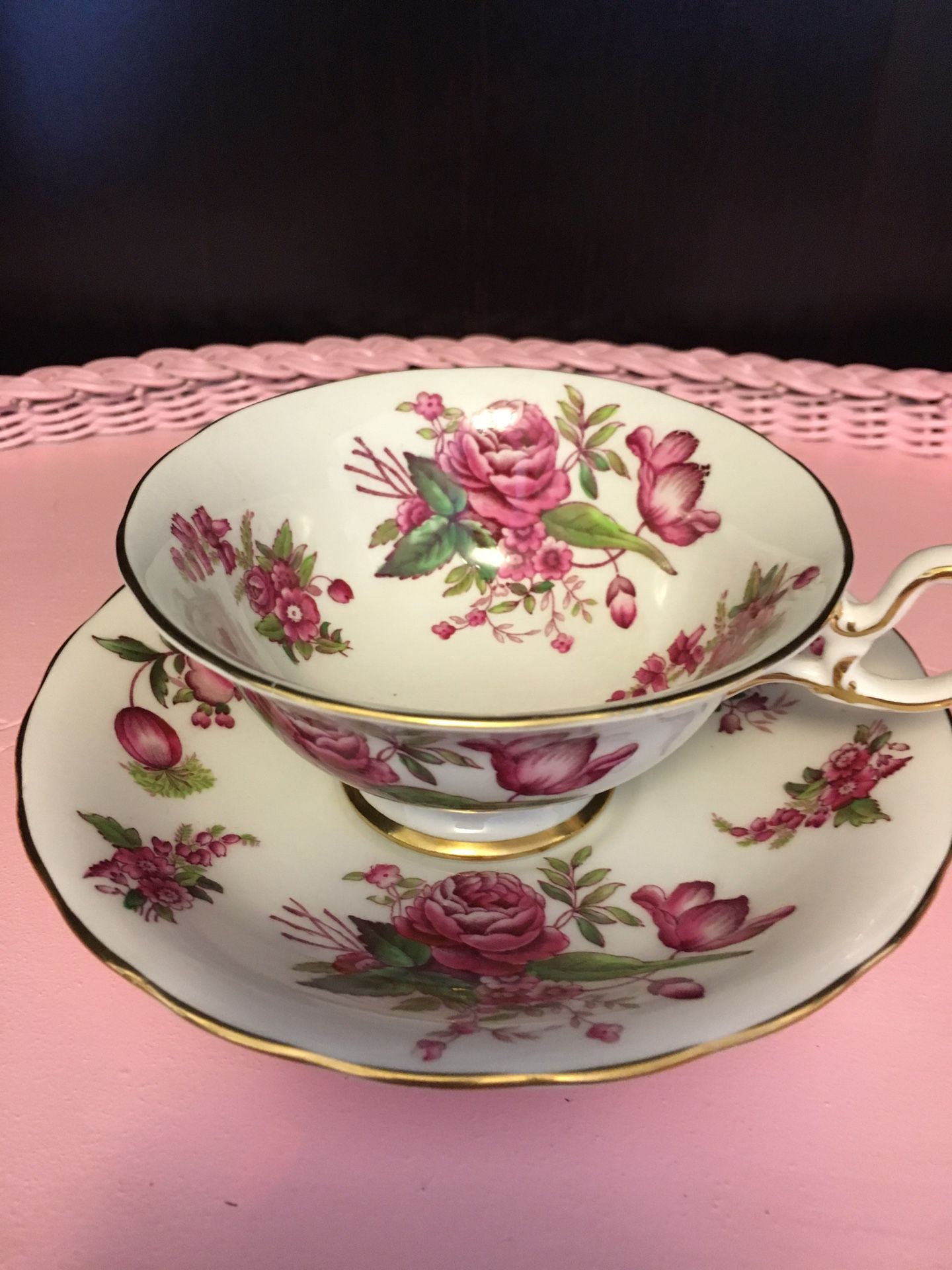 Royal Chelsea 4131A (England) vintage tea cup and saucer