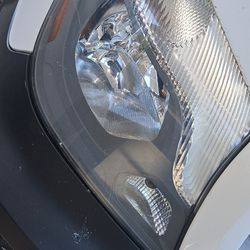 2014 Mercedes Sprinter Headlight Passenger 