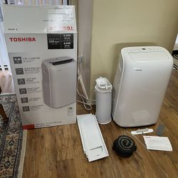 Portable Air Conditioner Excellent Condition 