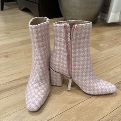 Ladies Steve Madden Pink/white Houndstooth Go-go Boots- New W/o Box Size 6