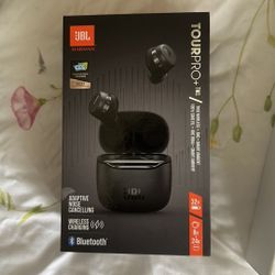JBL TOURPRO+ Airpods
