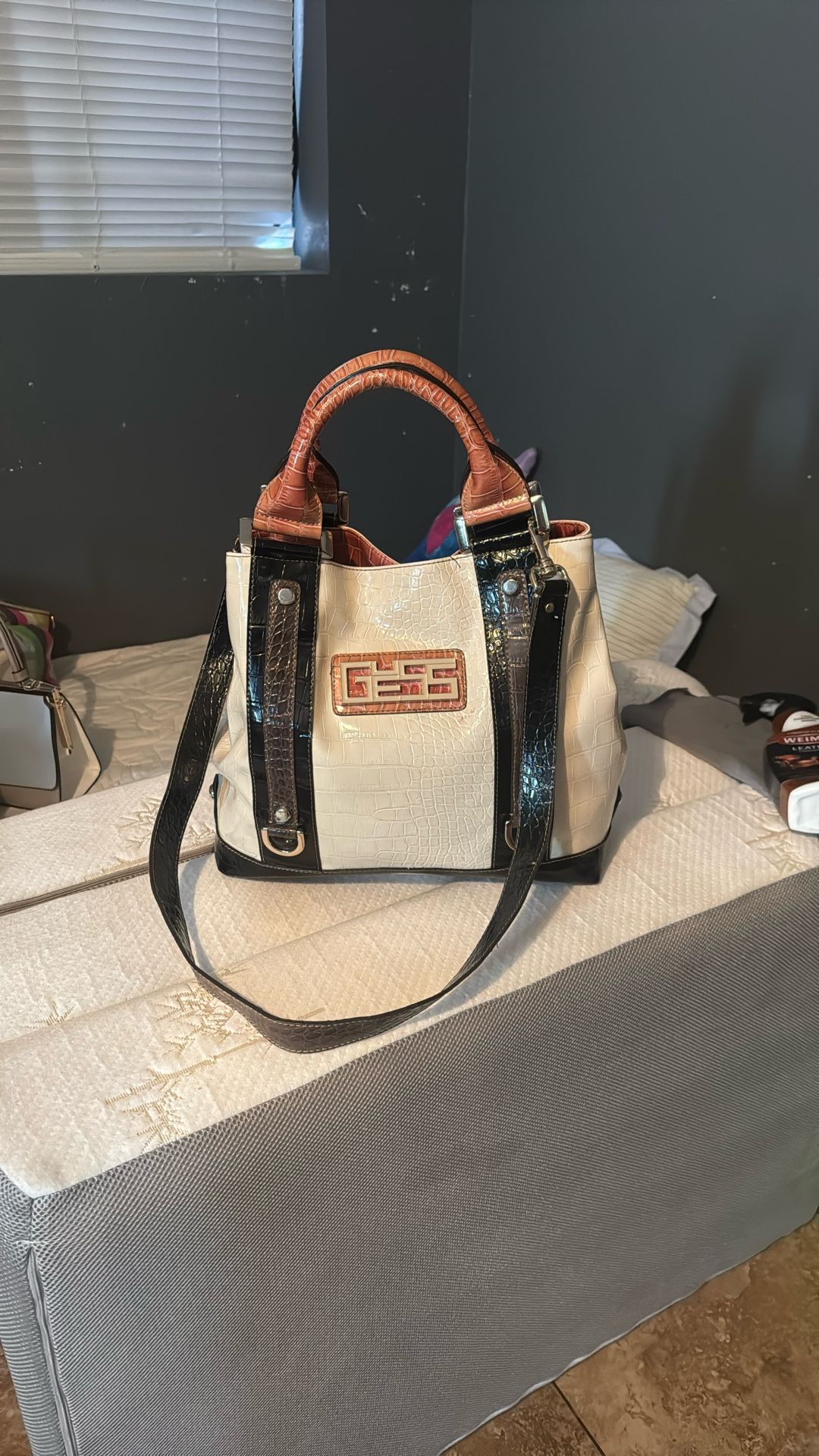 BAG  GUEES SATCHEL TOTE BAG MULTICOLOR 
