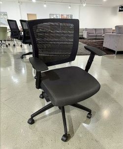 Global Graphic Back Chair