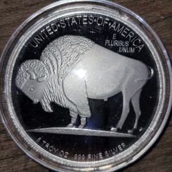 5 Ounce Silver Buffalo Round produced by the Silver Towne Mint. 