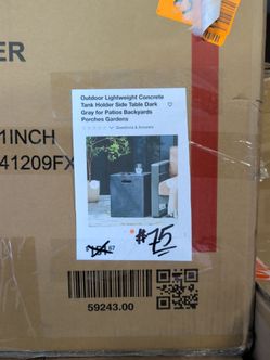 Outdoor Concrete Tank Holder