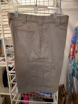 Dickie mens shorts size 40