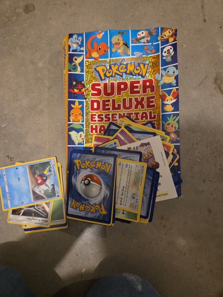 Pokémon Book With Cards