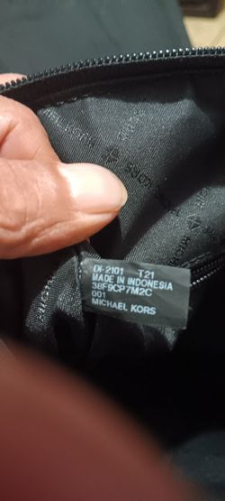 Michael kors crossbody