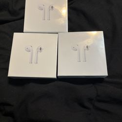 Apple AirPods  Gen 2