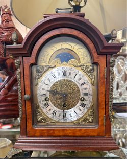 vintage Franz Hermle mantel clock Tempus Fugit dial moon phase indicator 340-020
