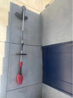Milwuakee M18 fuel string trimmer with quik-lok (Tool only)