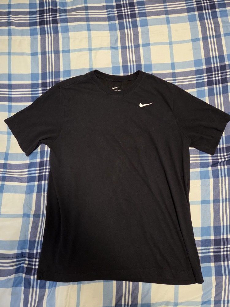 Nike Dri-FIT Men's Fitness T-Shirt Black/White Size Medium Tall.