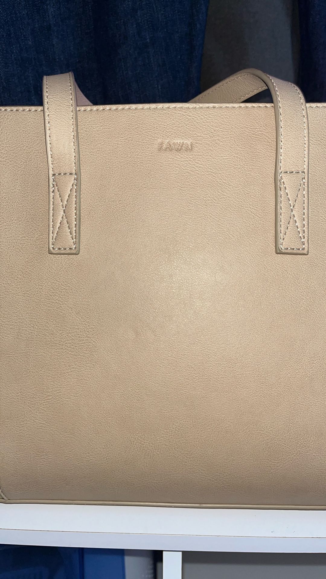 Fawn Design Tote Bag 