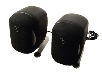 Pair of Logitech THX Z-680 Satellite Speakers Pair of Logitech THX Z-680 satellite speakers. Designed for use with the Logitech Z-680 surround so