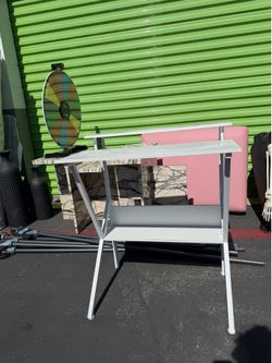 Small desk