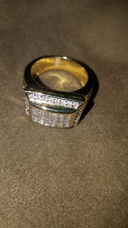 Yellow gold plated and Diamond men's ring size 8-9