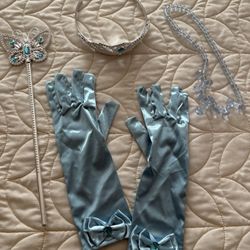 dramatic play dress up