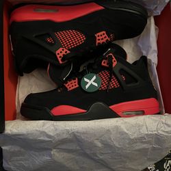 Jordan 4