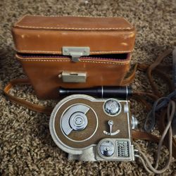 Revere Model 70 Camera