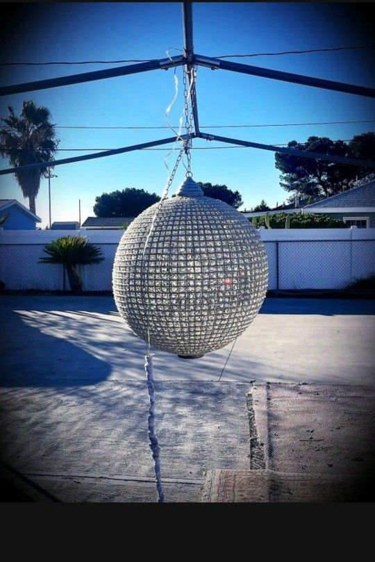 Vintage Extra Large Ball Chandelier * EXCELLENT* FREE LOCAL DELIVERY
