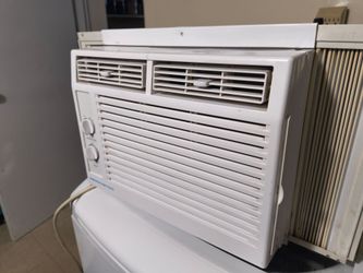5000 BTU air conditioner
