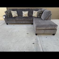 sectional Couch Beautiful Brand New With Tax No Stain Rips Burns Pet Free