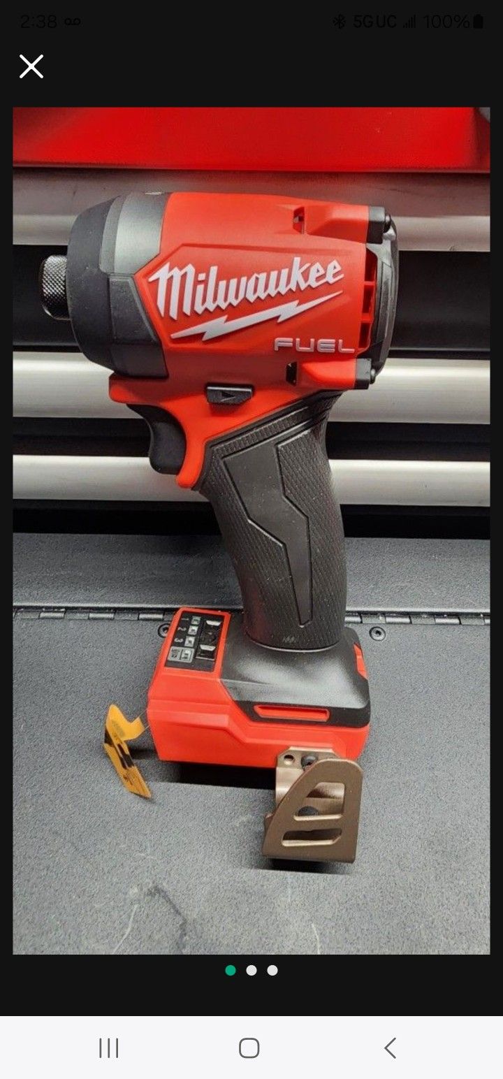 Milwaukee M18 Fuel Impact Driver GEN-4 