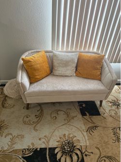 Small 2 Seat Love Couch