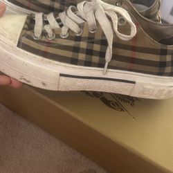 Used Burberry Shoes Size 40