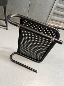 Electronic riser