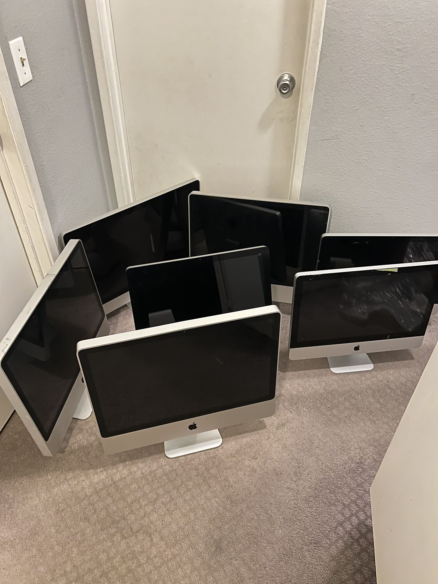 7 untested iMacs as is condition