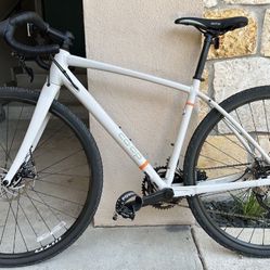 Co-op ADV 2.2 2021/2022 Disc Carbon Fork Shimano Drivetrain Mint Condition Asking  700$ Firm 