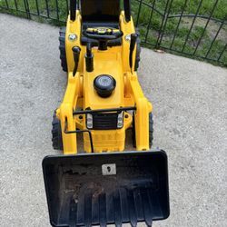 Caterpillar Ride On 