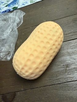 Peanut 🥜 squishy
