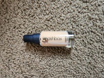 Smashbox Foundation 