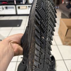 Tenis 👟 Nike  120$