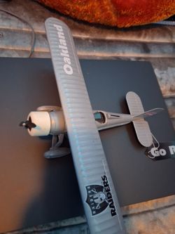 Oakland Raiders jet model