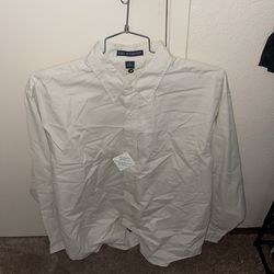 Collard button up