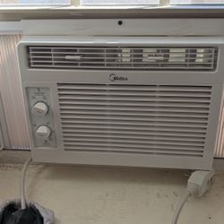 Window AC
