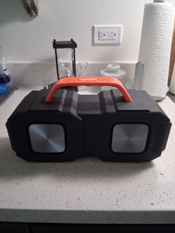 BUGANI BLUETOOTH SPEAKER